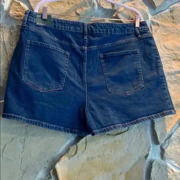 Wild Fable Denim front pleated Shorts - Picture 7 of 7